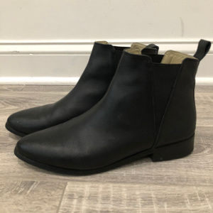 Nisolo Leather Chelsea Boots size 9